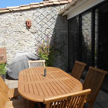 Le Tranquille Apartment *